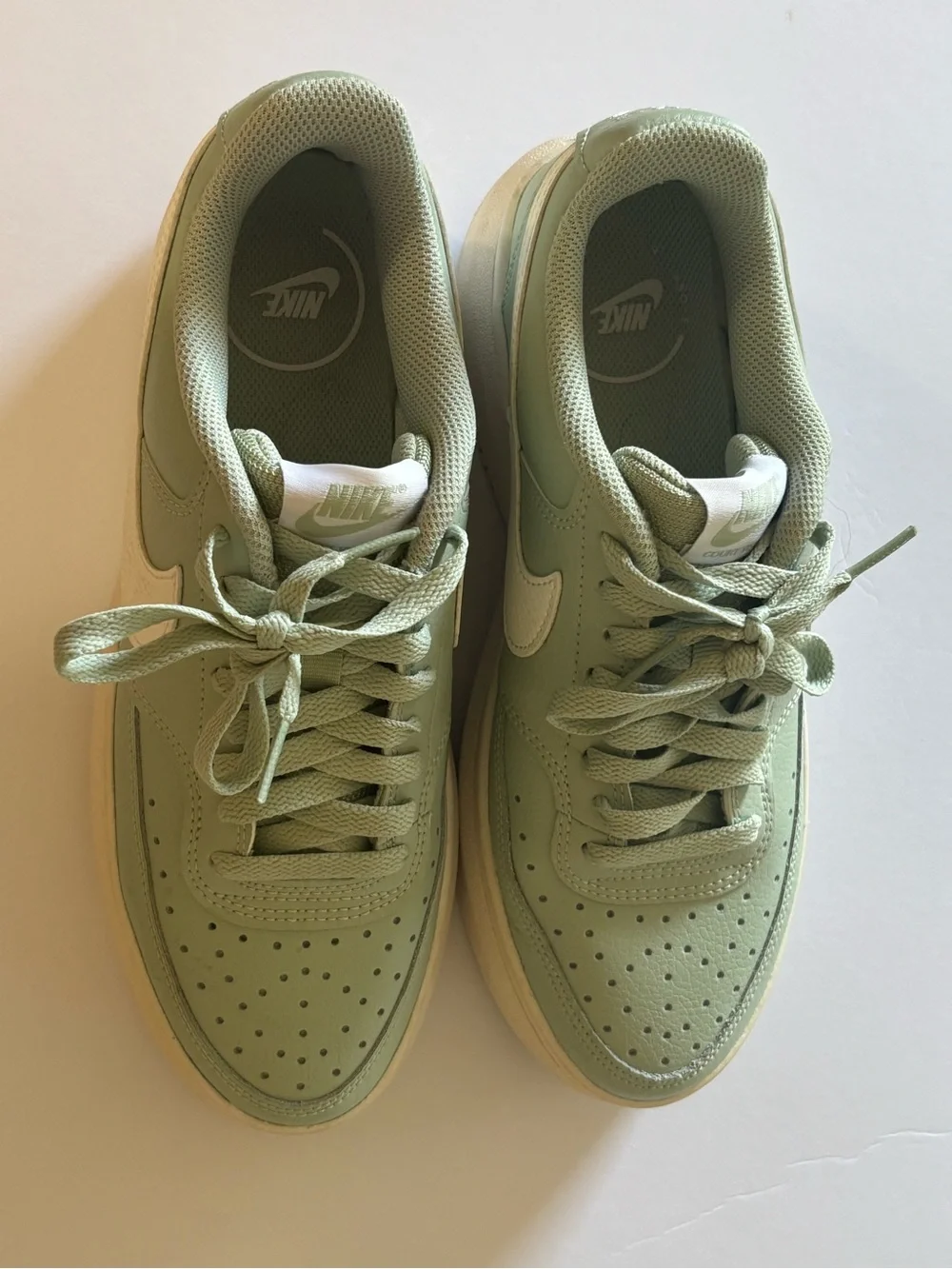 Nike Court Vision Alta Platform Sneakers Sage Green White Women’s US 9 EU 40.5